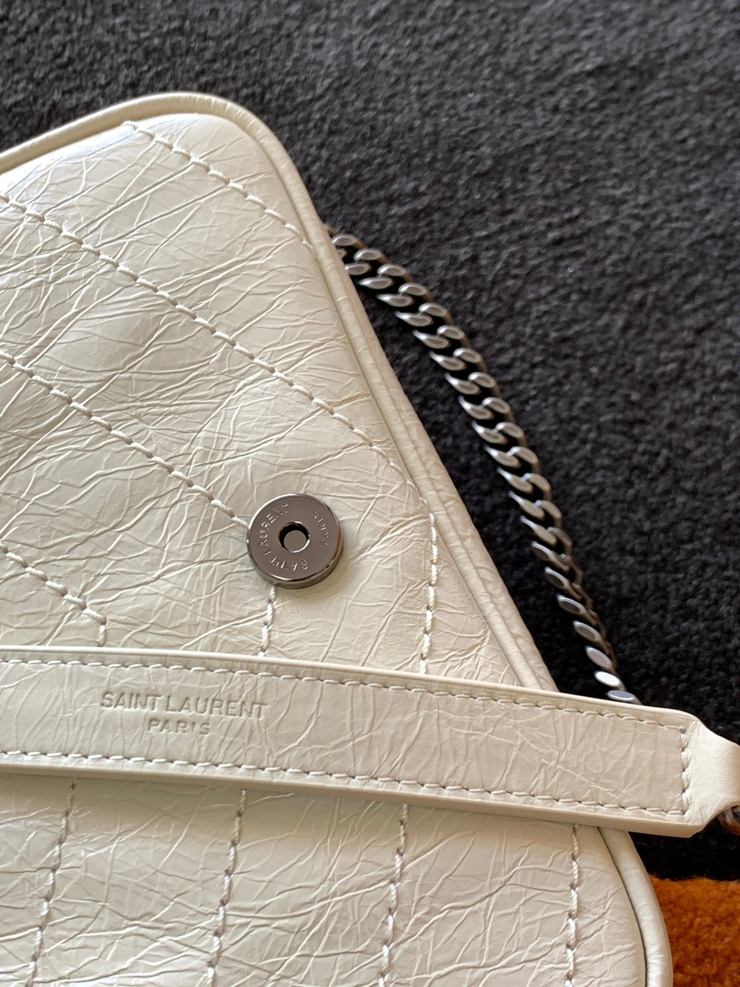 Y51 NIKI CHAIN WALLET IN SHINY LEATHER WHITE 19 x 15 x 6 CM