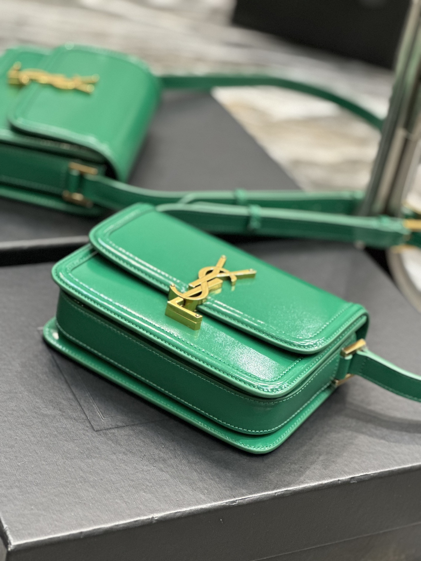 Y51 SOLFERINO SMALL SATCHEL IN BOX Sa1nt Lau*nt GREEN 7.4 X 5.1 X 1.9 INCHES