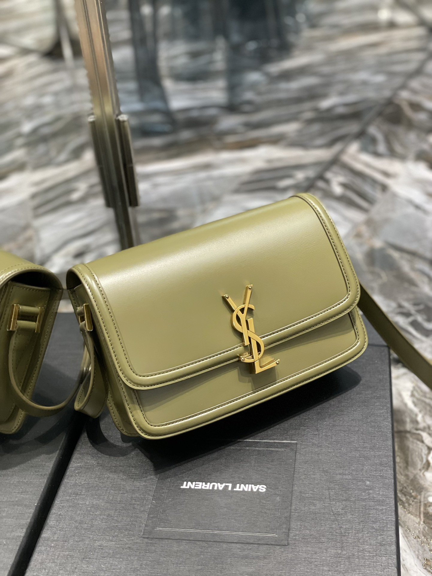 Y51 SOLFERINO MEDIUM SATCHEL IN BOX Sa1nt Lau*nt Avocado GREEN 9.1 X 6.3 X 2.4 INCHES