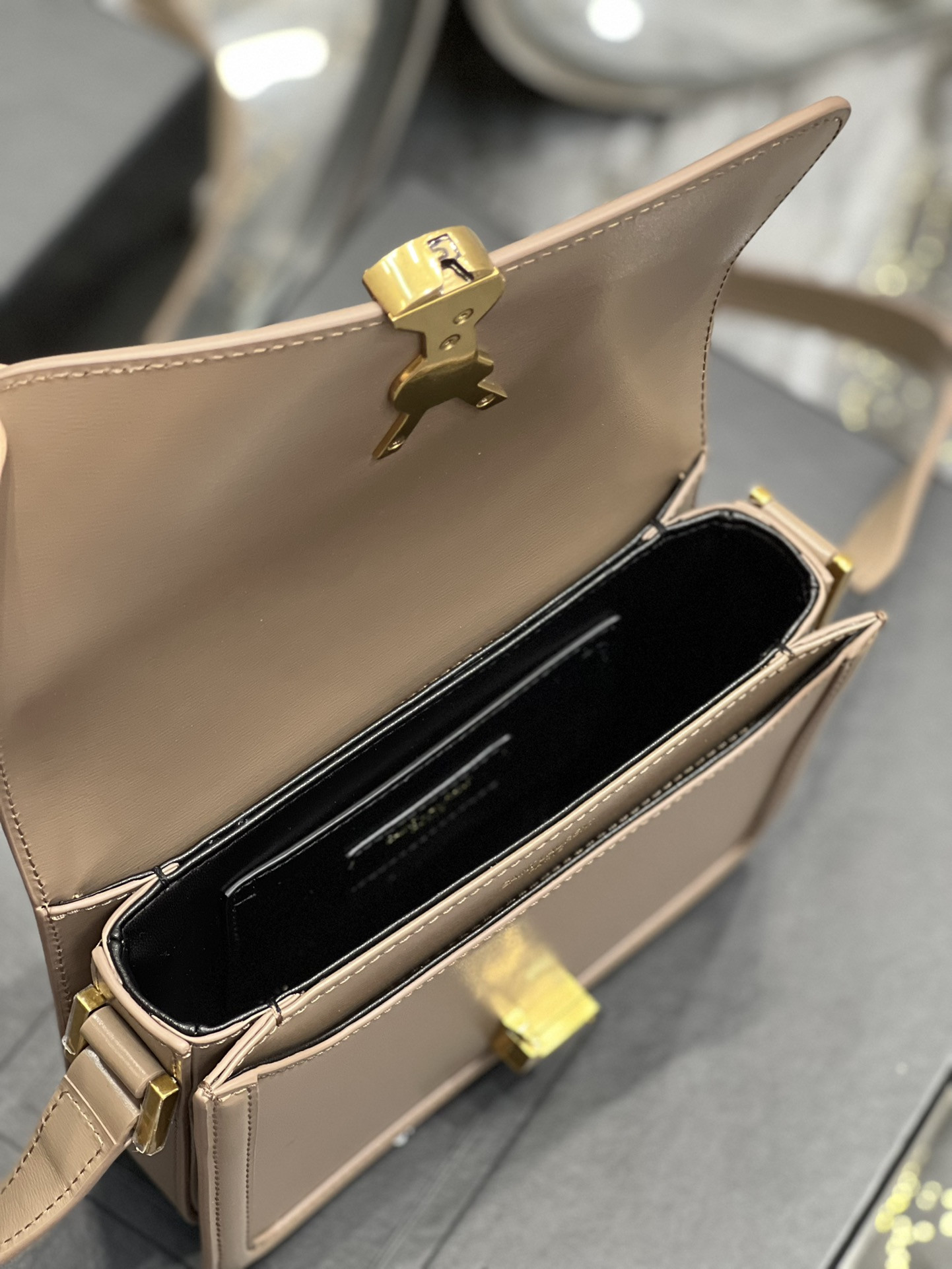 Y51 SOLFERINO SMALL SATCHEL IN BOX Sa1nt Lau*nt PINK 7.4 X 5.1 X 1.9 INCHES