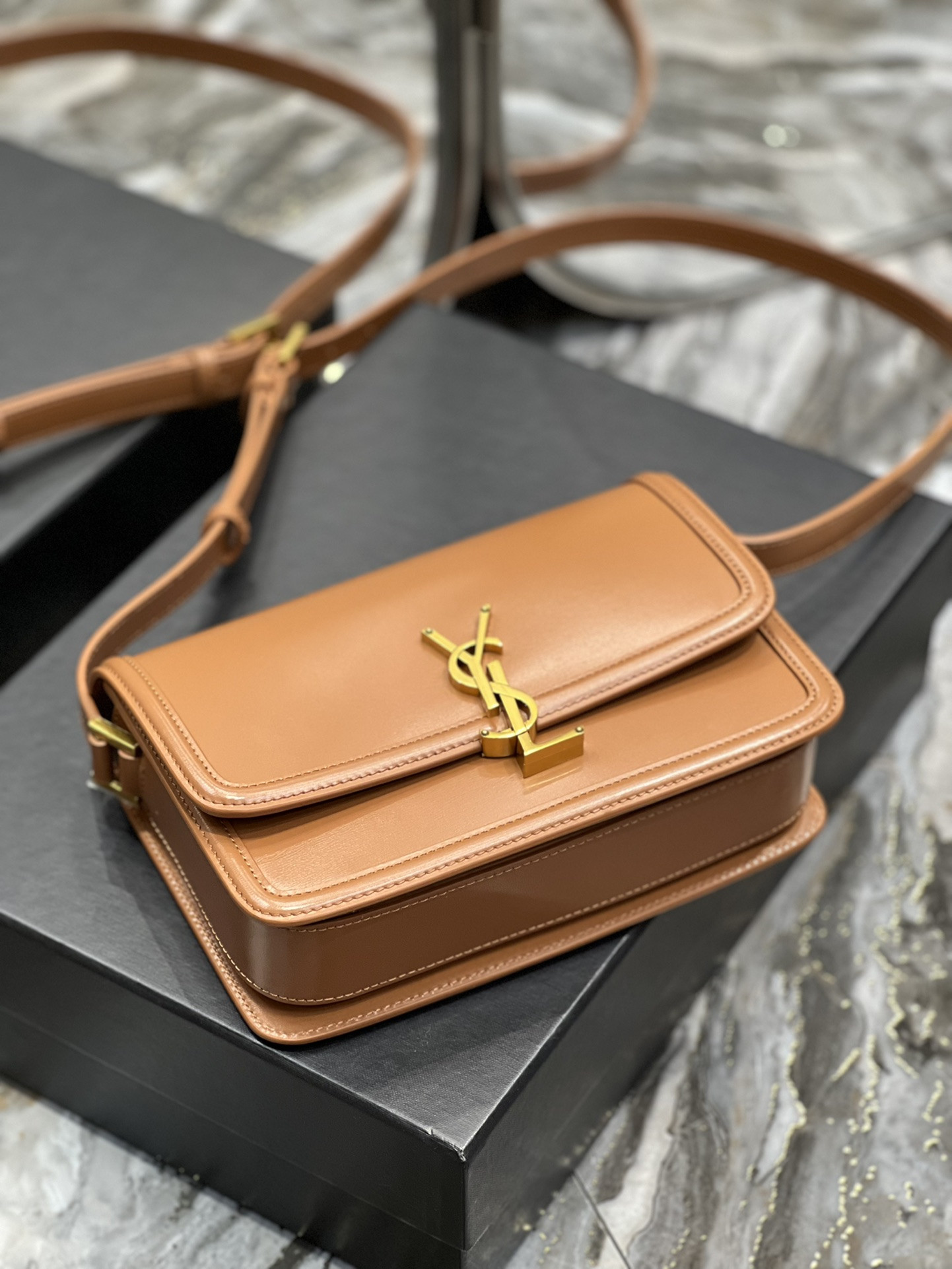 Y51 SOLFERINO MEDIUM SATCHEL IN BOX Sa1nt Lau*nt BROWN 9.1 X 6.3 X 2.4 INCHES