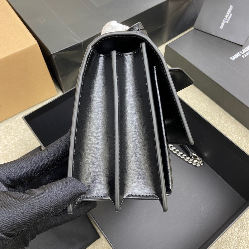 Y51 SUNSET MEDIUM IN SMOOTH LEATHER 22-8-16 CM