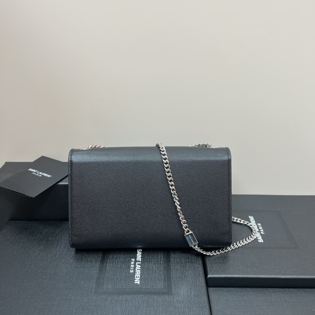 Y51 KATE MEDIUM IN GRAIN DE POUDRE EMBOSSED LEATHER BLACK SILVER 9.4 X 5.7 X 2.1 INCHES