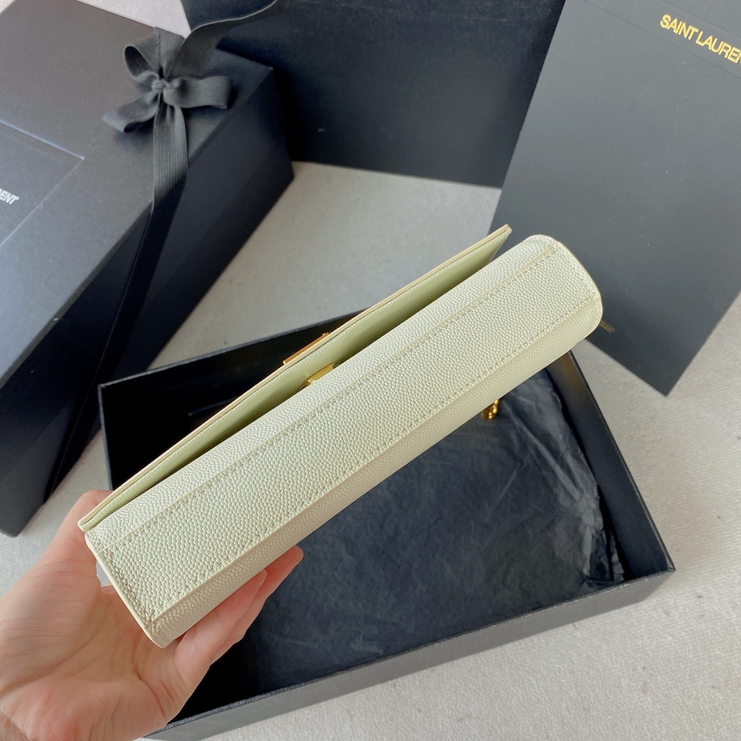 Y51 KATE SMALL IN GRAIN DE POUDRE EMBOSSED LEATHER WHITE 7.8 X 4.9 X 1.9 INCHES