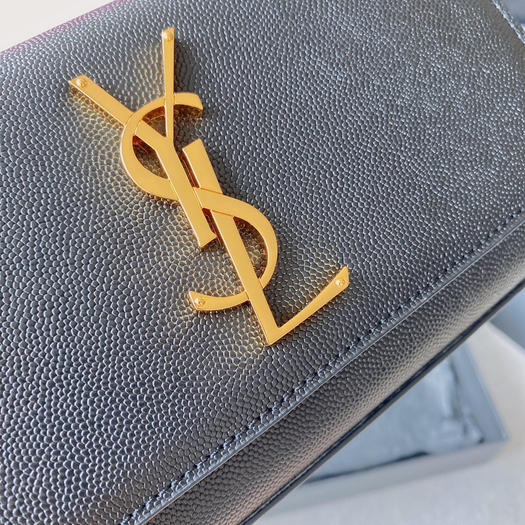 Y51 KATE SMALL IN GRAIN DE POUDRE EMBOSSED LEATHER NAVY GOLD 7.8 X 4.9 X 1.9 INCHES