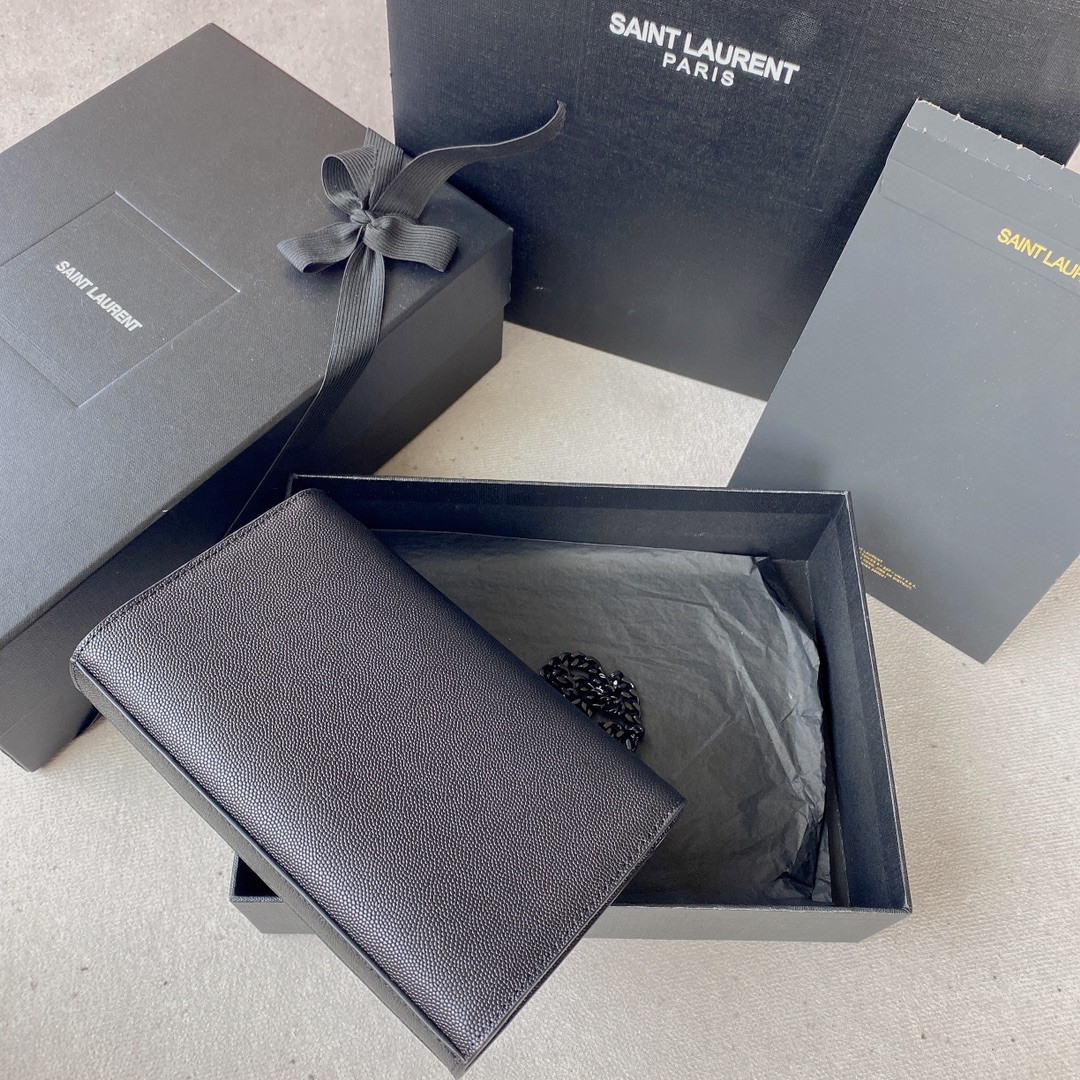 Y51 KATE SMALL IN GRAIN DE POUDRE EMBOSSED LEATHER NAVY 7.8 X 4.9 X 1.9 INCHES