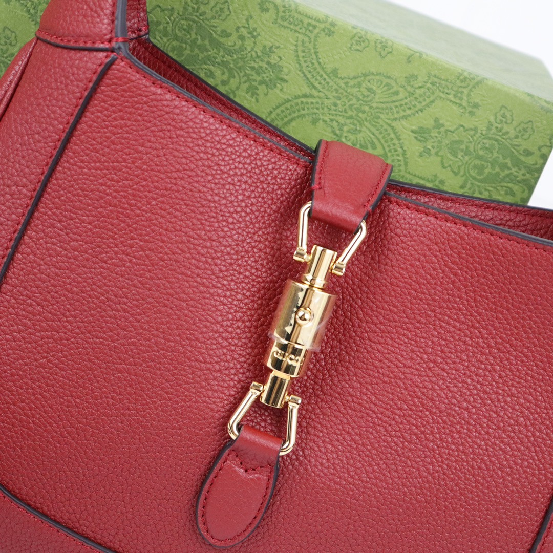 Gvc*1 JACKIE SMALL SHOULDER BAG Rosso Ancora 10.8"W x 7.5"H x 1.6"D