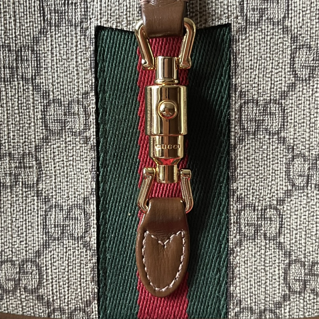 Gvc*1 JACKIE 1961 MINI SHOULDER BAG 7.5"W x 5.1"H x 1.2"D