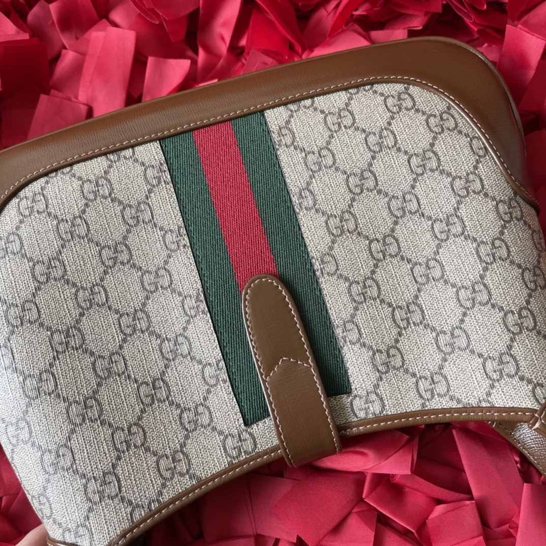 Gvc*1 JACKIE SMALL SHOULDER BAG 10.8"W x 7.5"H x 1.6"D