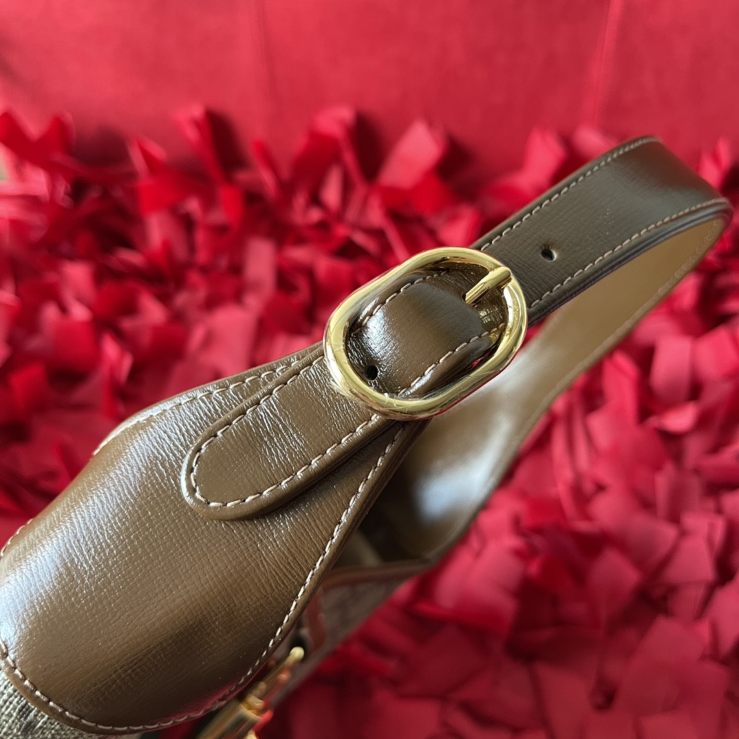 Gvc*1 JACKIE SMALL SHOULDER BAG 10.8"W x 7.5"H x 1.6"D