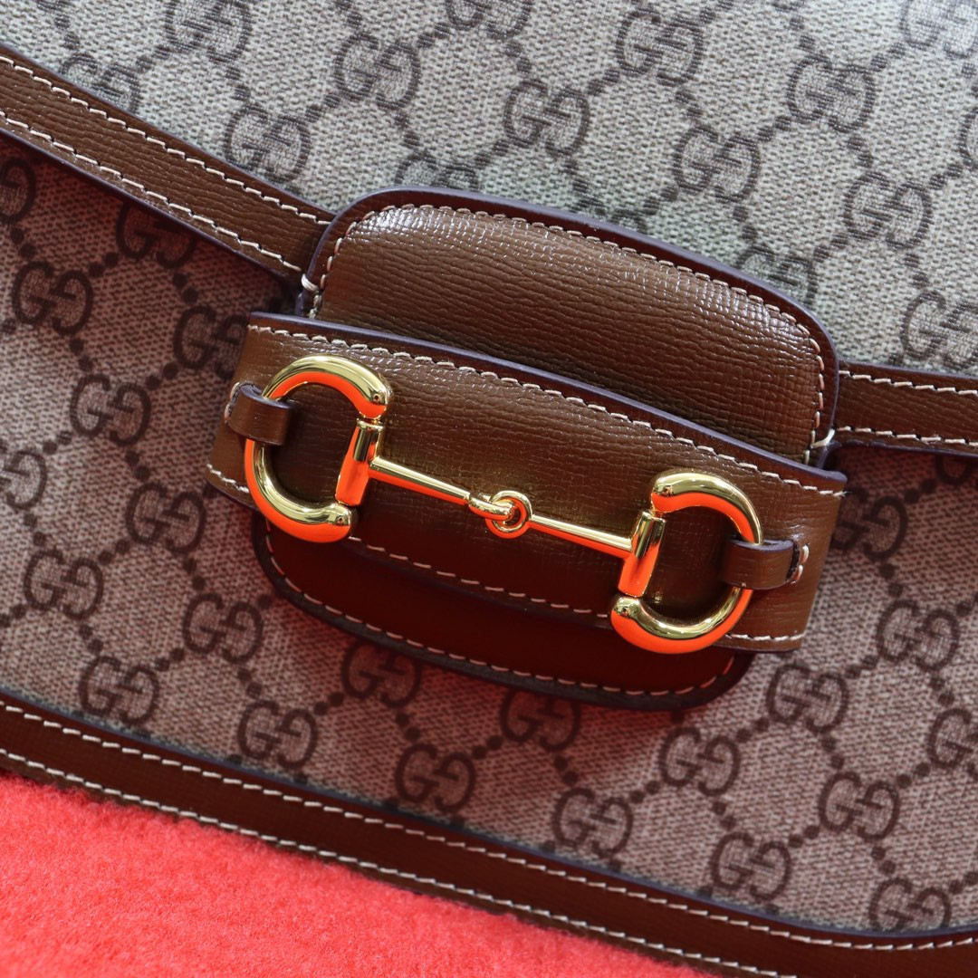 Gvc*1 HORSEBIT 1955 SHOULDER BAG 9.8"W x 7"H x 3.1"D