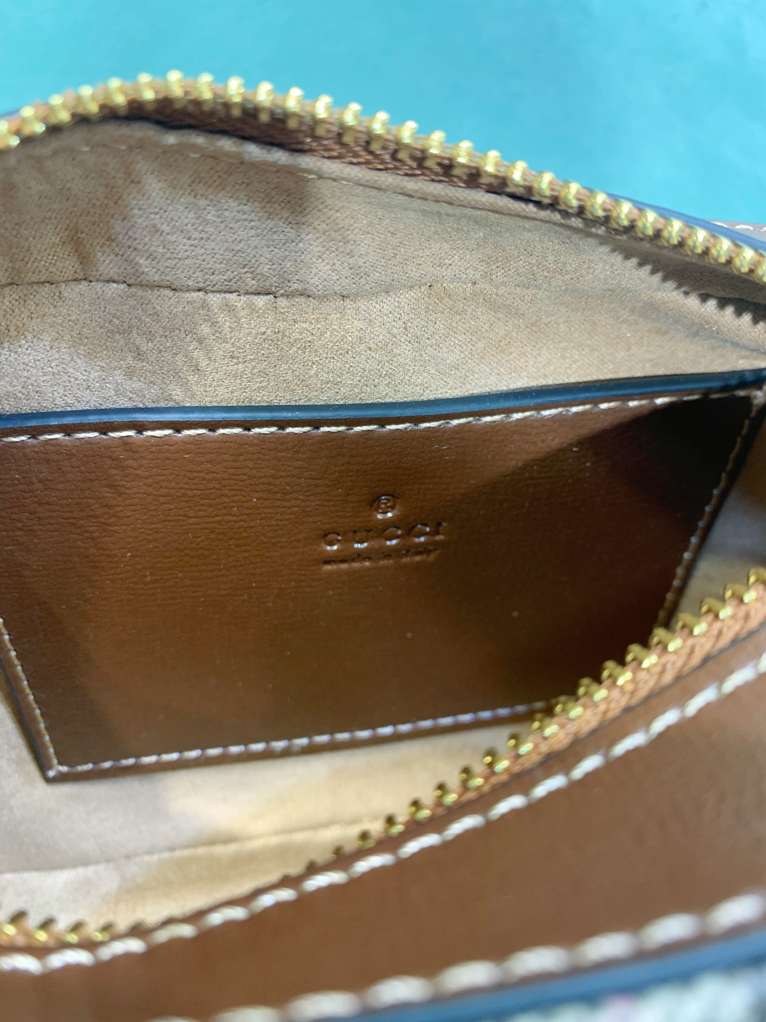 Gvc*1 HORSEBIT 1955 SMALL SHOULDER BAG Beige and ebony 7.9"W x 5.1"H x 2.4"D