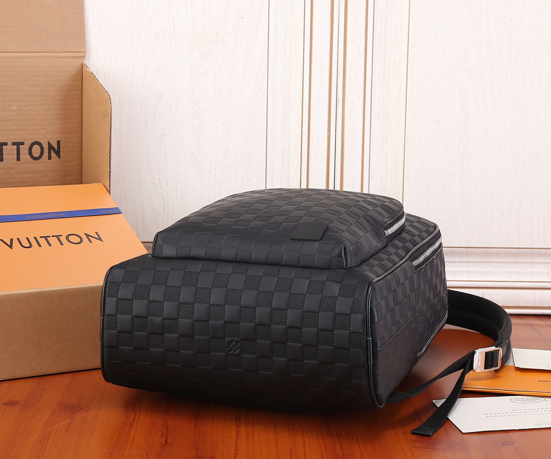 L0vis Vvtt0n N40501 Avenue Backpack 40 x 31 x 15 cm