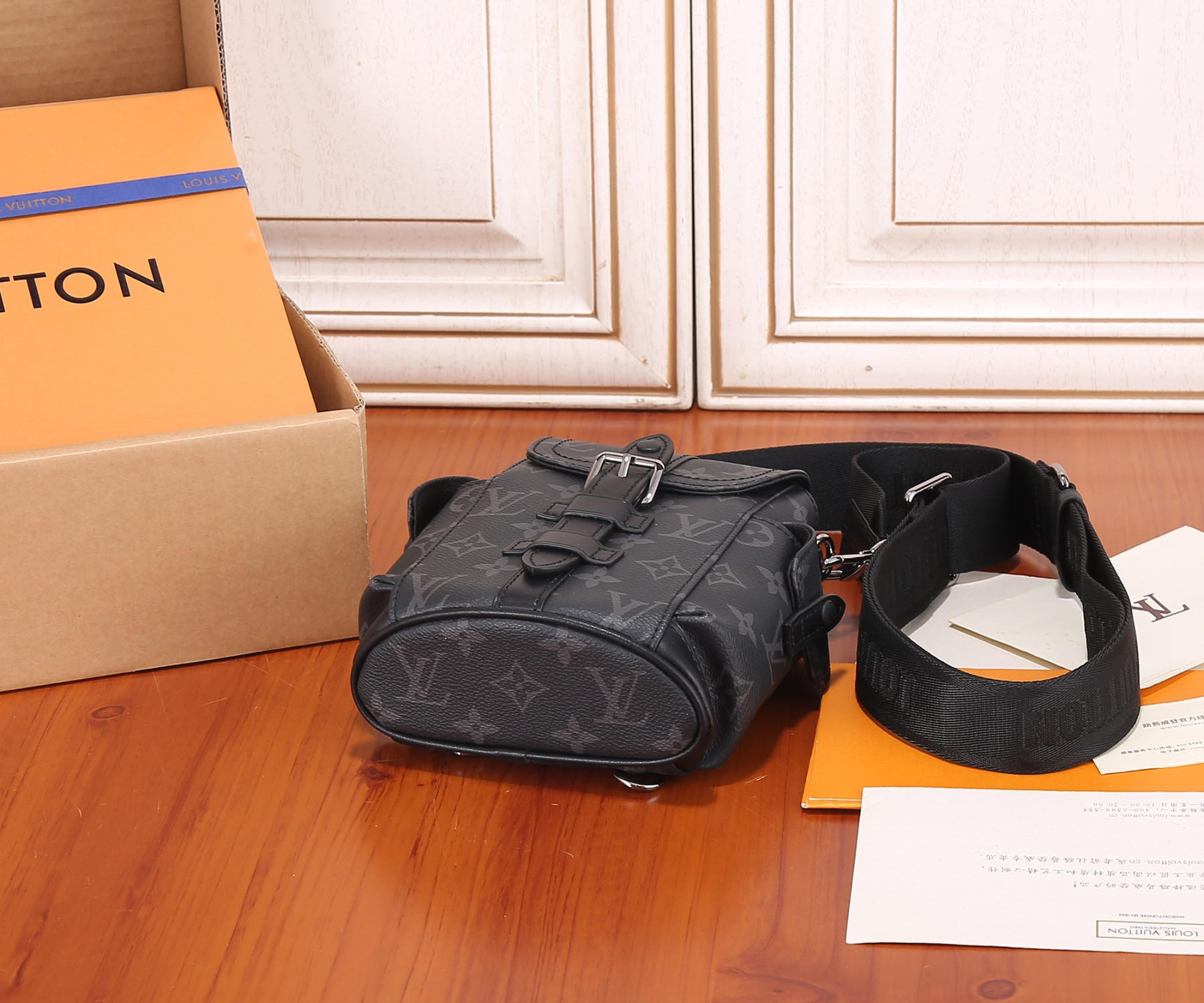 L0vis Vvtt0n LV M82769 Nano Christopher 14 x 19 x 6 cm