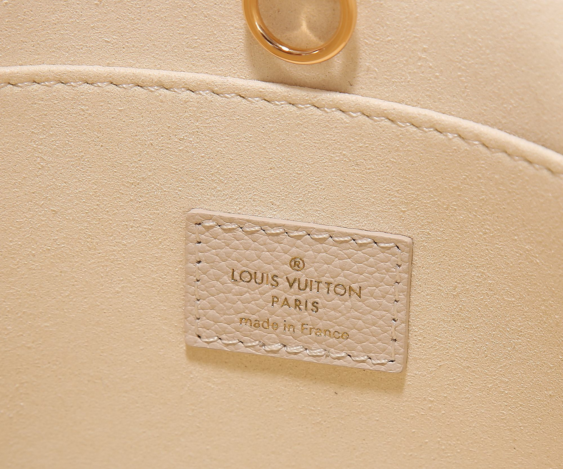 LV M23637 Lock & Go 9.6 x 7.5 x 4.1 inches