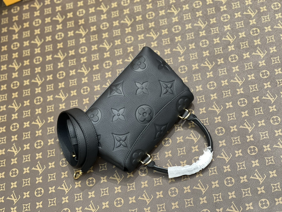 L0vis Vvtt0n M45977 Madeleine BB 9.4 x 6.7 x 3.3 inches