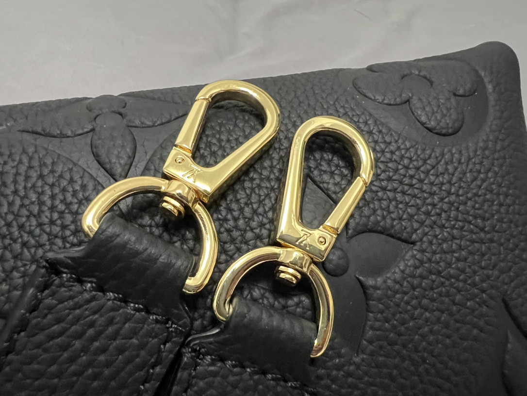 L0vis Vvtt0n M45977 Madeleine BB 9.4 x 6.7 x 3.3 inches