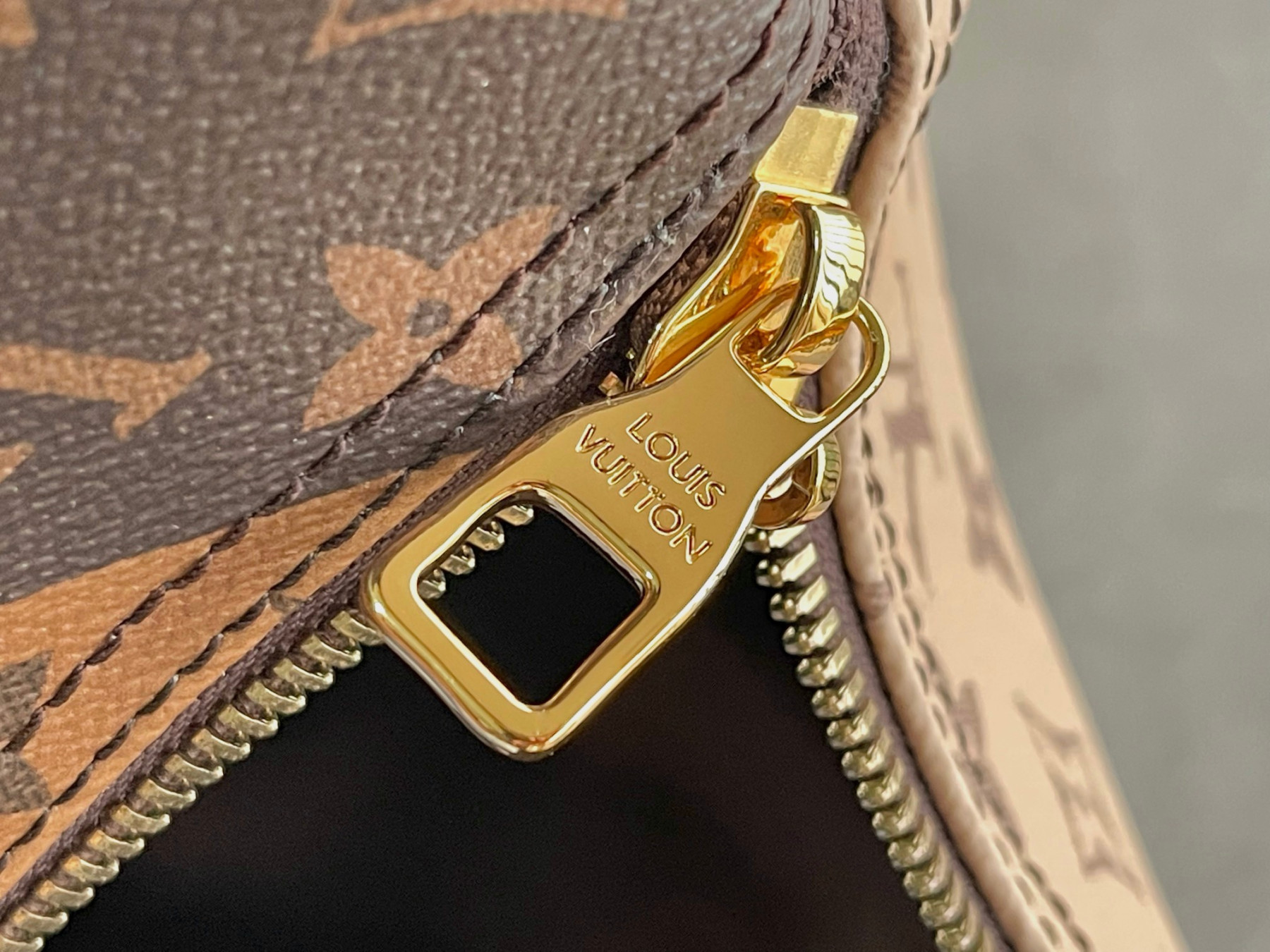 LV Virgil Abloh Basketball Keepall 55 M35577