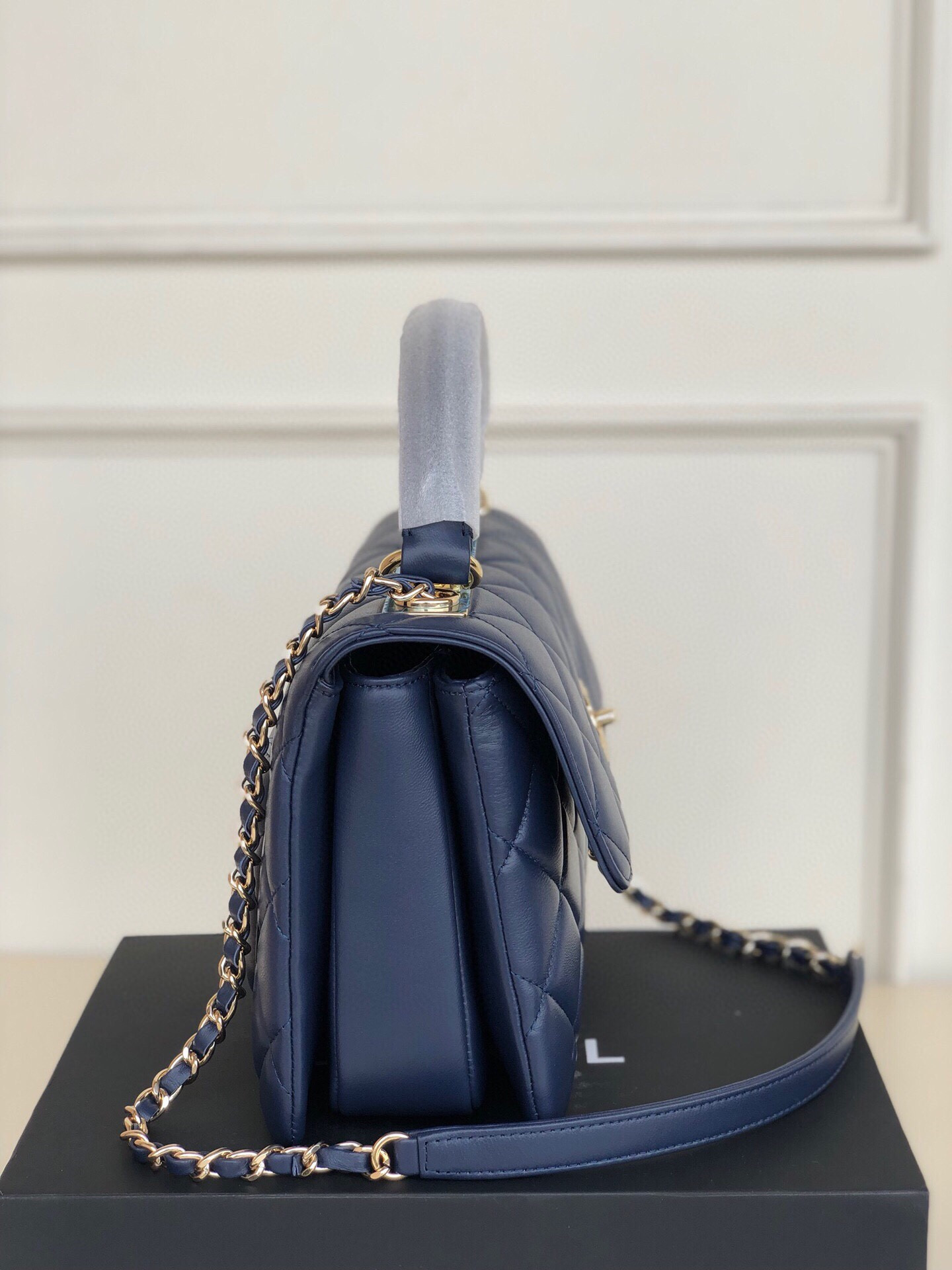 Ch**el FLAP BAG WITH TOP HANDLE 6.6 × 9.8 × 4.7 in