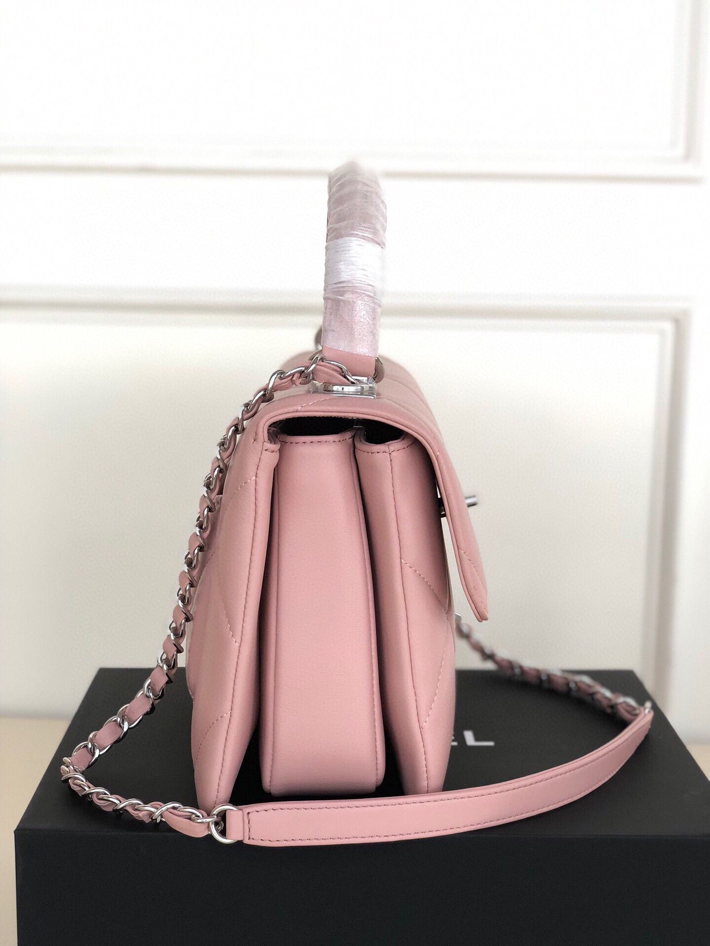 Ch**el FLAP BAG WITH TOP HANDLE 6.6 × 9.8 × 4.7 in