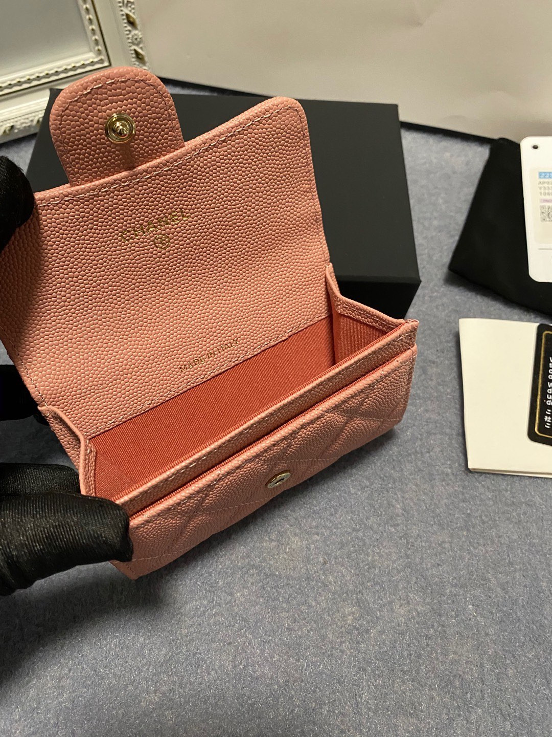 Ch**el CARD HOLDER 11.3 x 7.5 x 2.5 cm