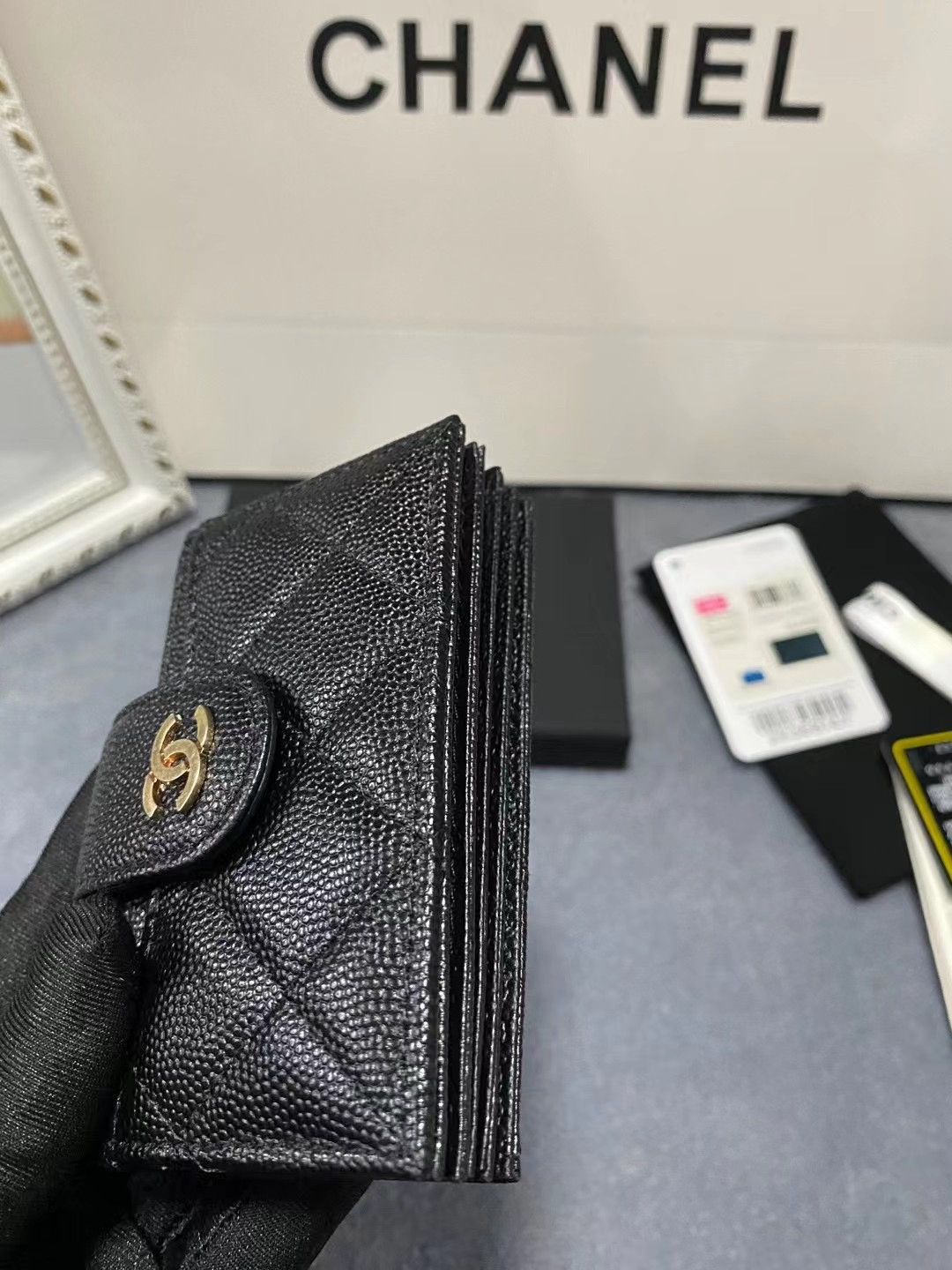 Ch**el CARD HOLDER 10.4×7×2cm