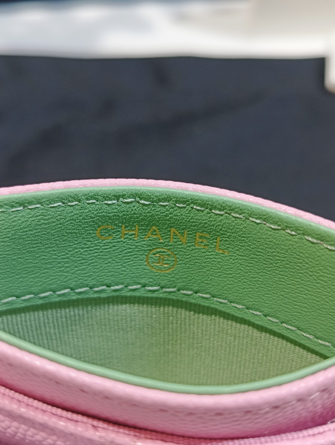 Ch**el CARD HOLDER 10CM