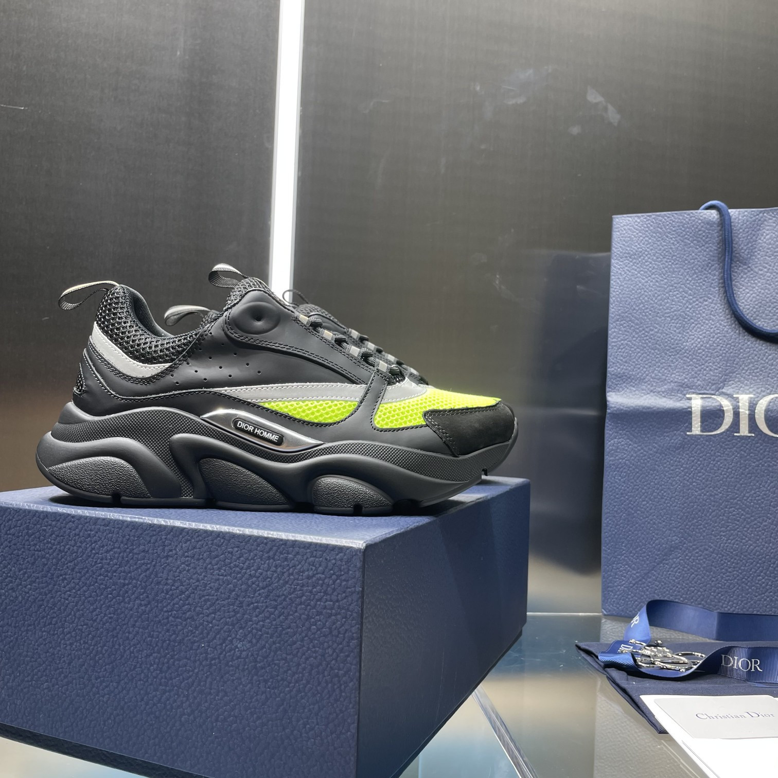 UA D10r B22 black and green Sneaker