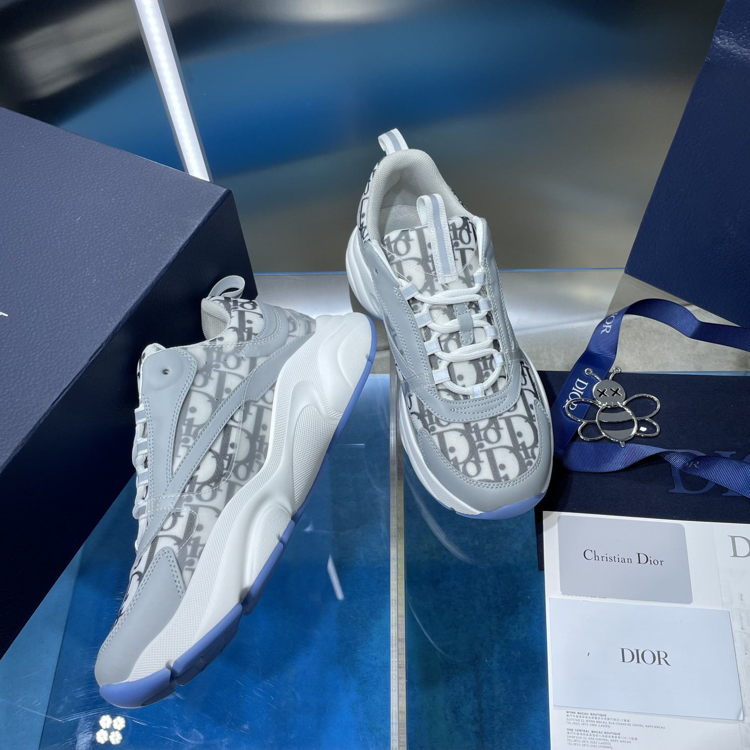 UA D10r B22 gray Sneaker