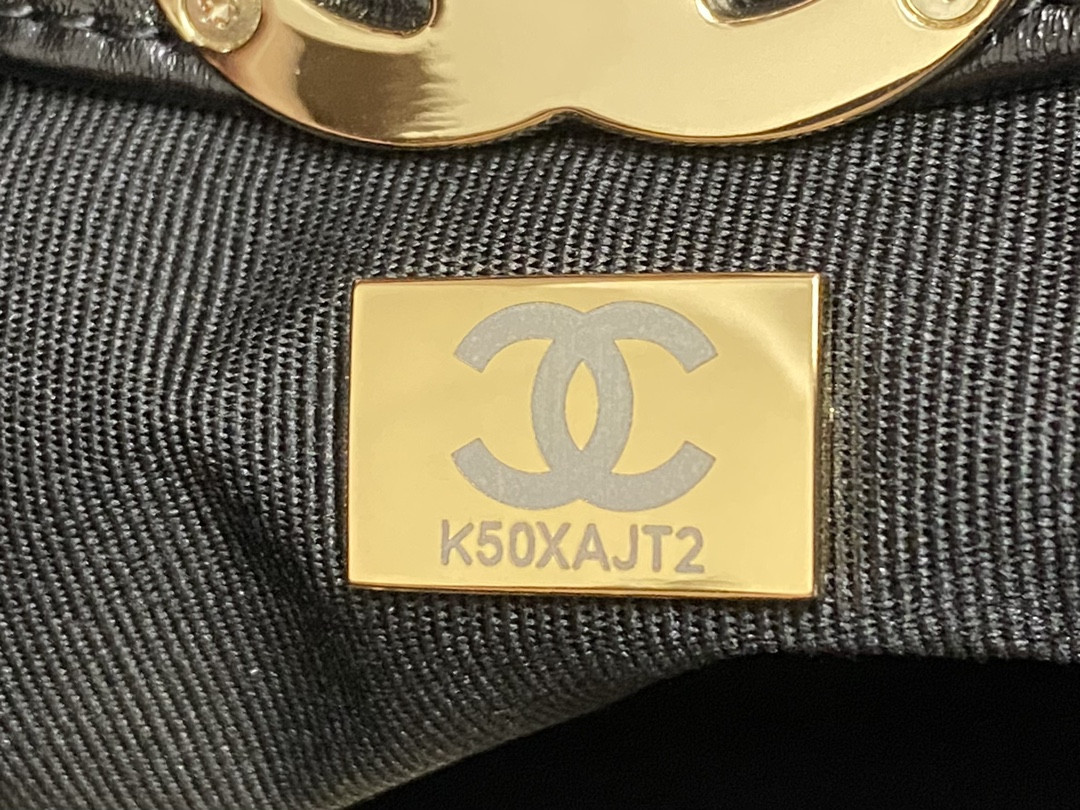 Ch**el MINI SHOPPING BAG Shiny Lambskin & Gold-Tone Metal Black 22x23x5.5cm