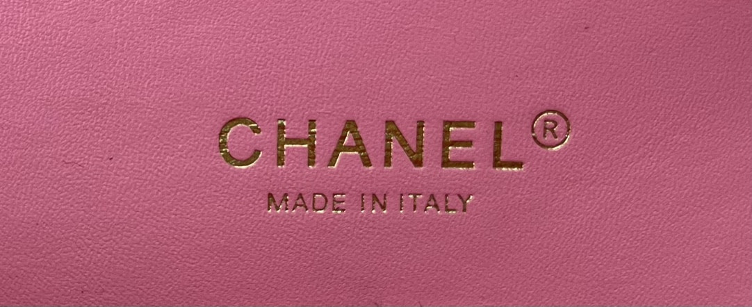 Ch**el classic 11.12 handbag tweed & gold-tone metal 6 × 9.9 × 2.5 in