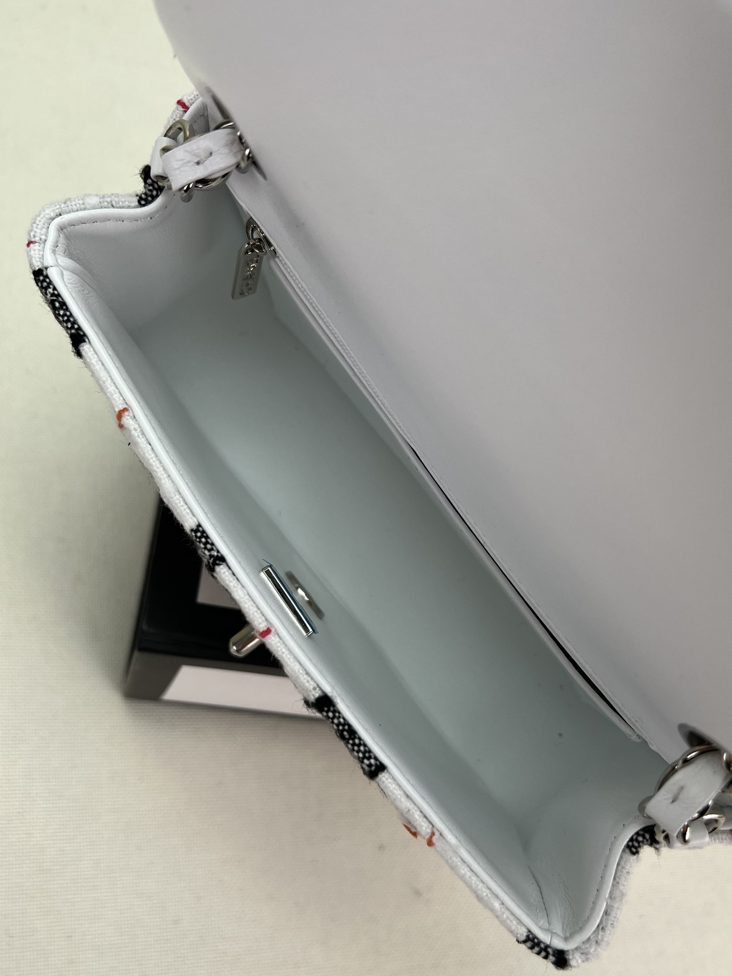 Ch**el MINI CLASSIC 11.12 HANDBAG Tweed & Silver-Tone Metal  4.7 × 7.8 × 2.3 in