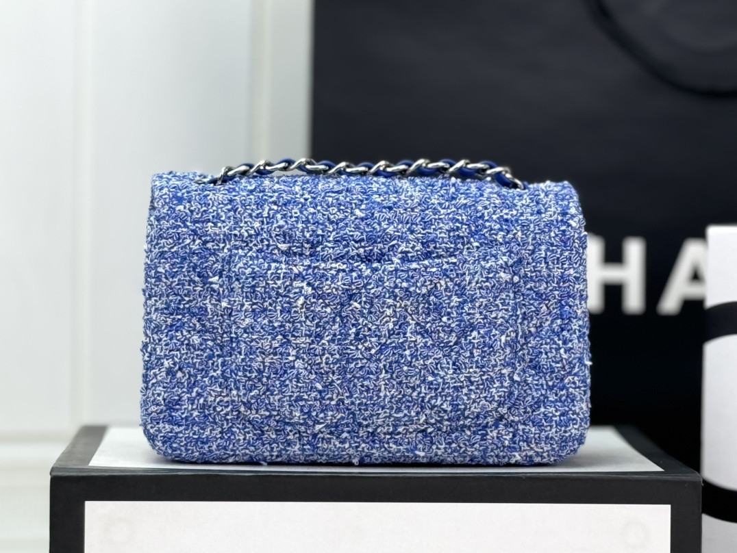 Ch**el MINI CLASSIC 11.12 HANDBAG  Tweed & Silver-Tone Metal 4.7 × 7.8 × 2.3 in