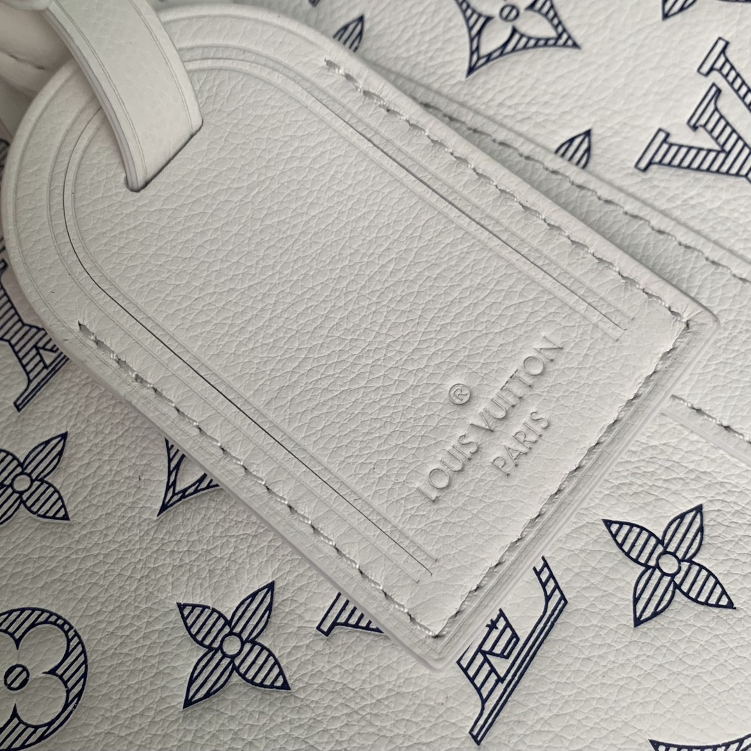 LV Keepall Bandoulière 50  M24954   19.7 x 11.4 x 9.1 inches