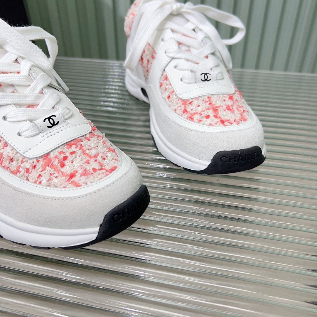 UA Ch**el SNEAKERS Tweed