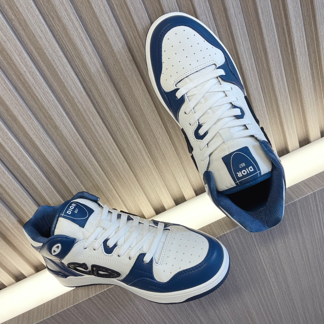 UA D10r B57 Mid-Top Sneaker Navy Blue and White