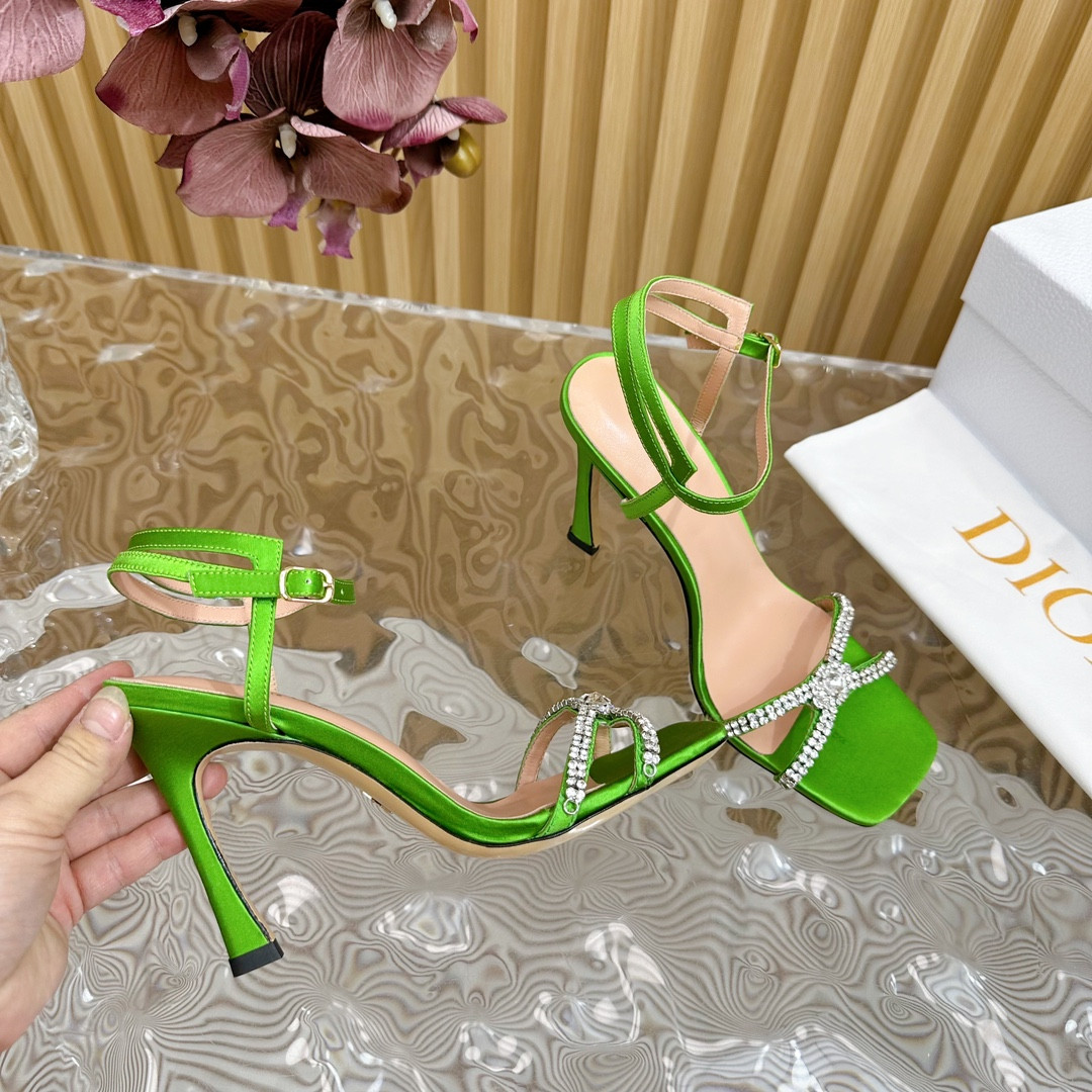 UA D10r Slingback Pump