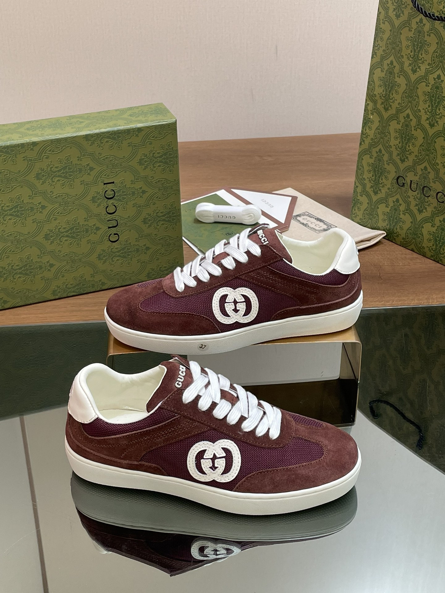 UA Gvc*1 INTERLOCKING G SNEAKER Red