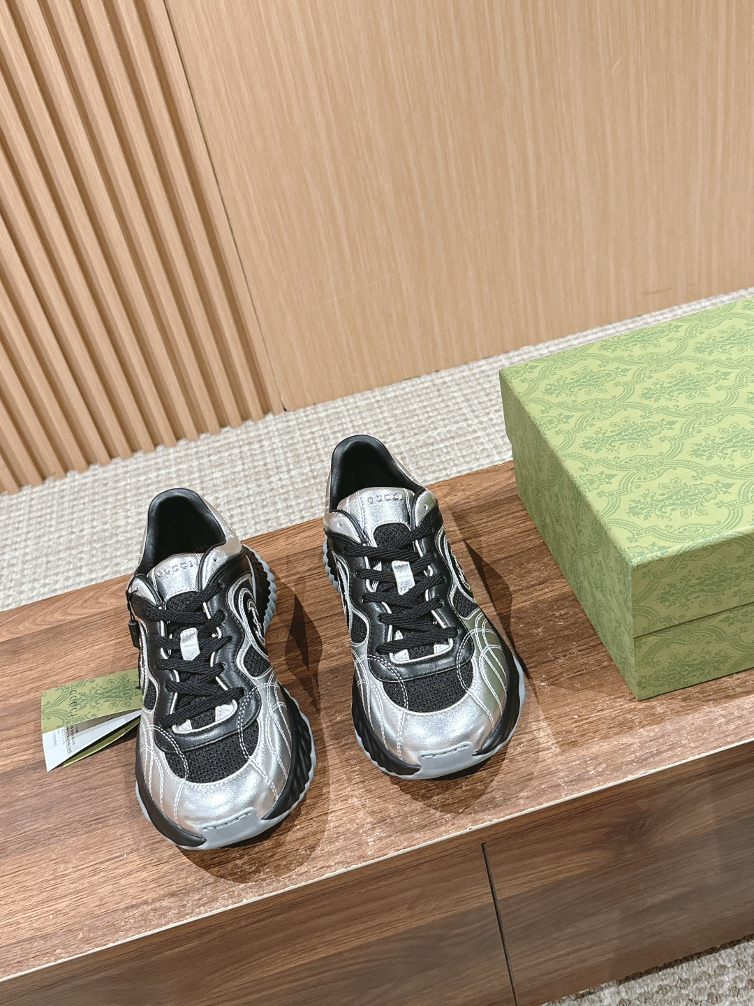 UA Gvc*1 RIPPLE SNEAKER