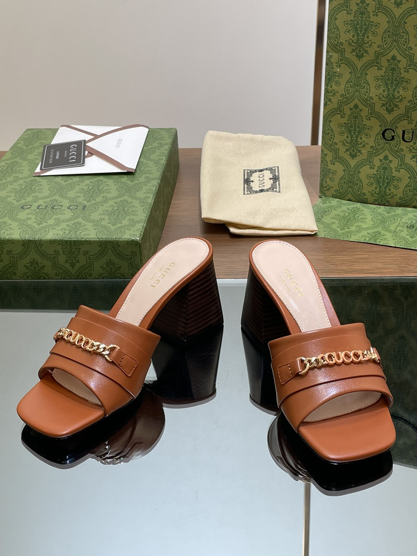 UA Gvc*1 SIGNORIA SLIDE SANDAL