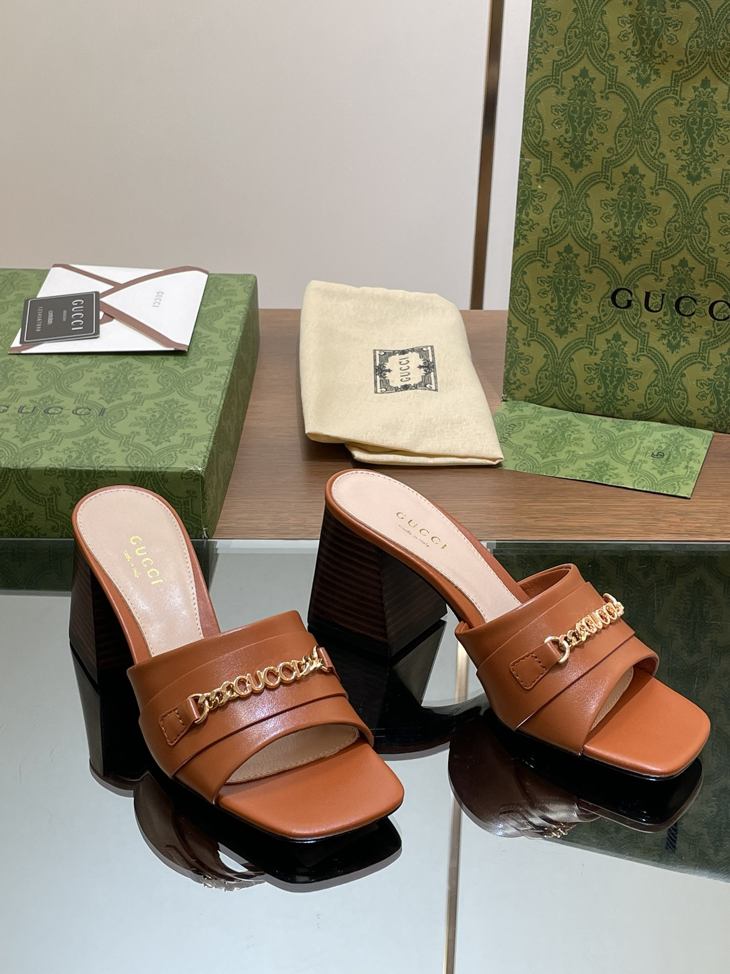 UA Gvc*1 SIGNORIA SLIDE SANDAL