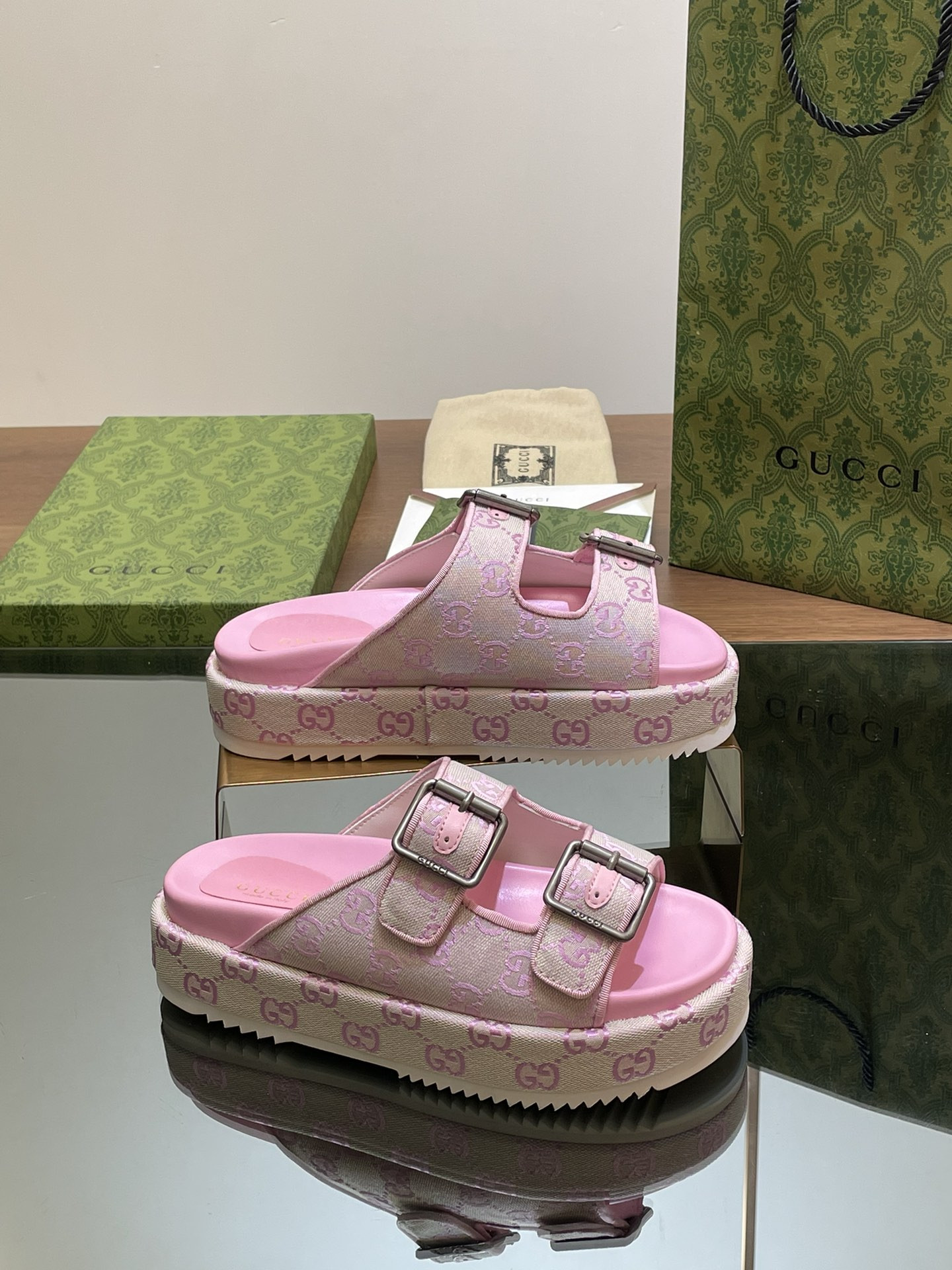 UA Gvc*1 SANDAL WITH DOUBLE G