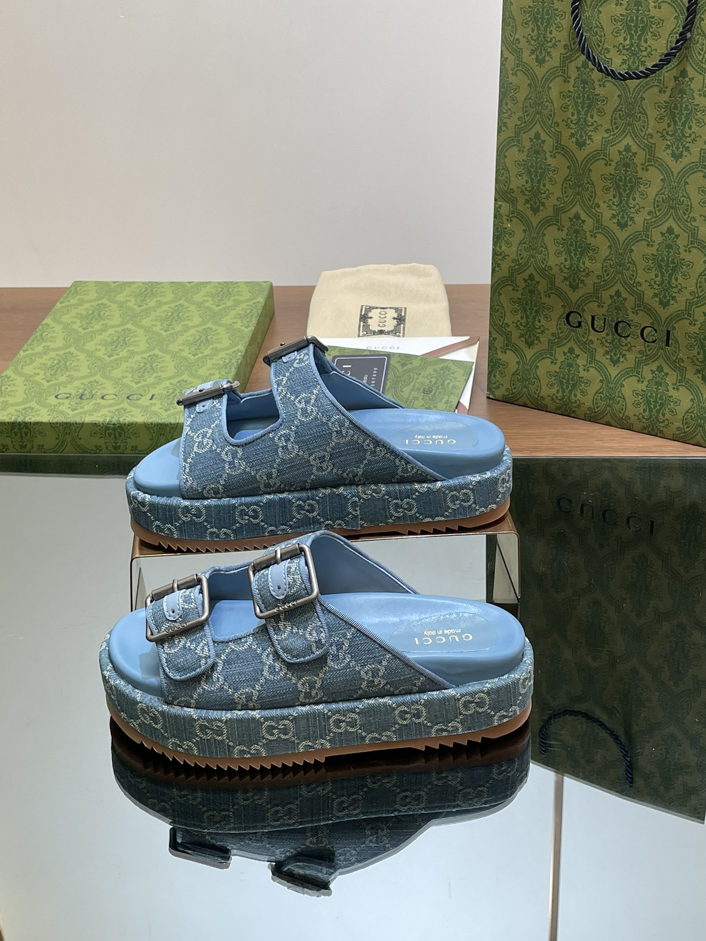 UA Gvc*1 SANDAL WITH DOUBLE G