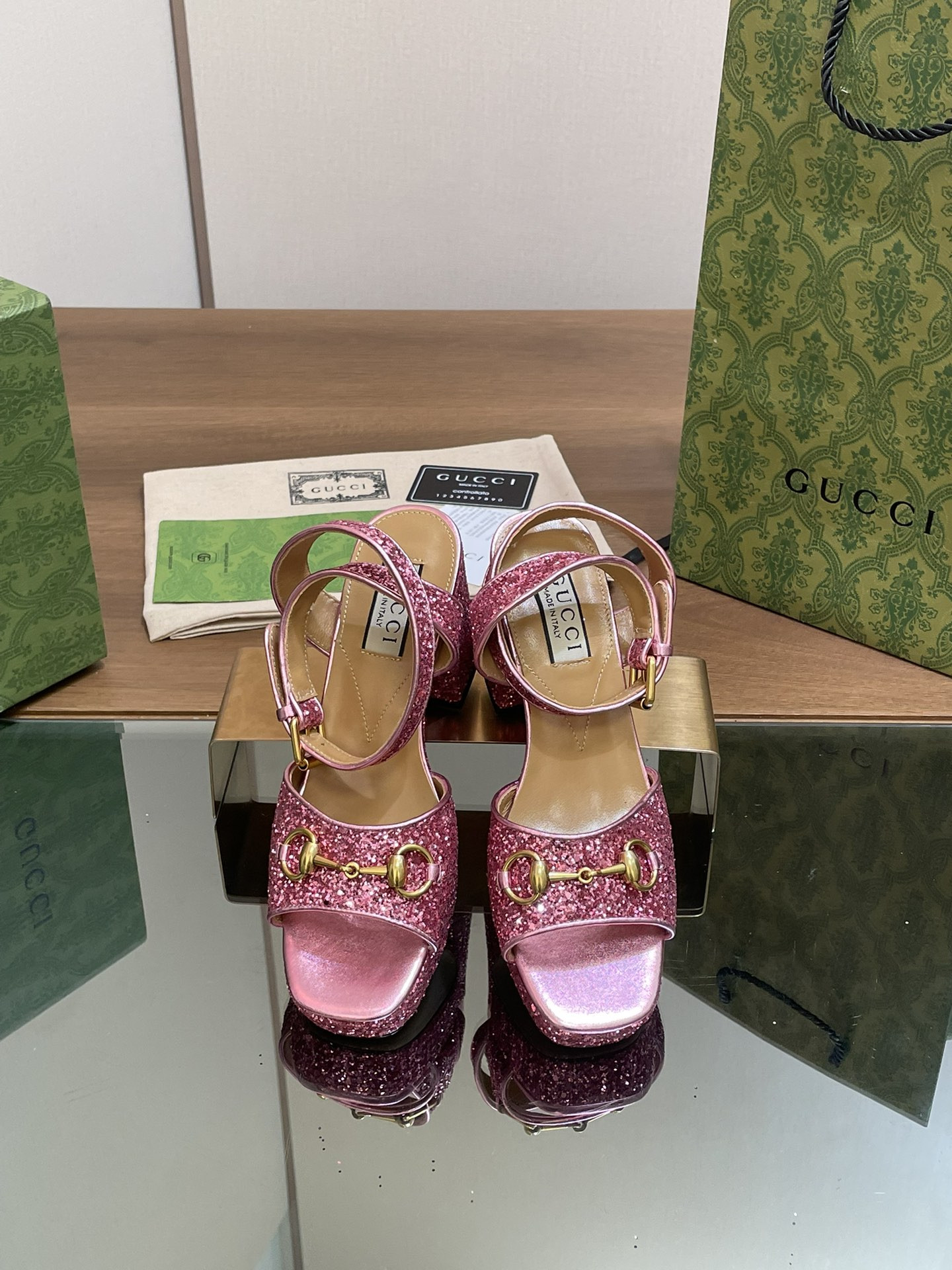 UA Gvc*1 HORSEBIT PLATFORM SANDAL