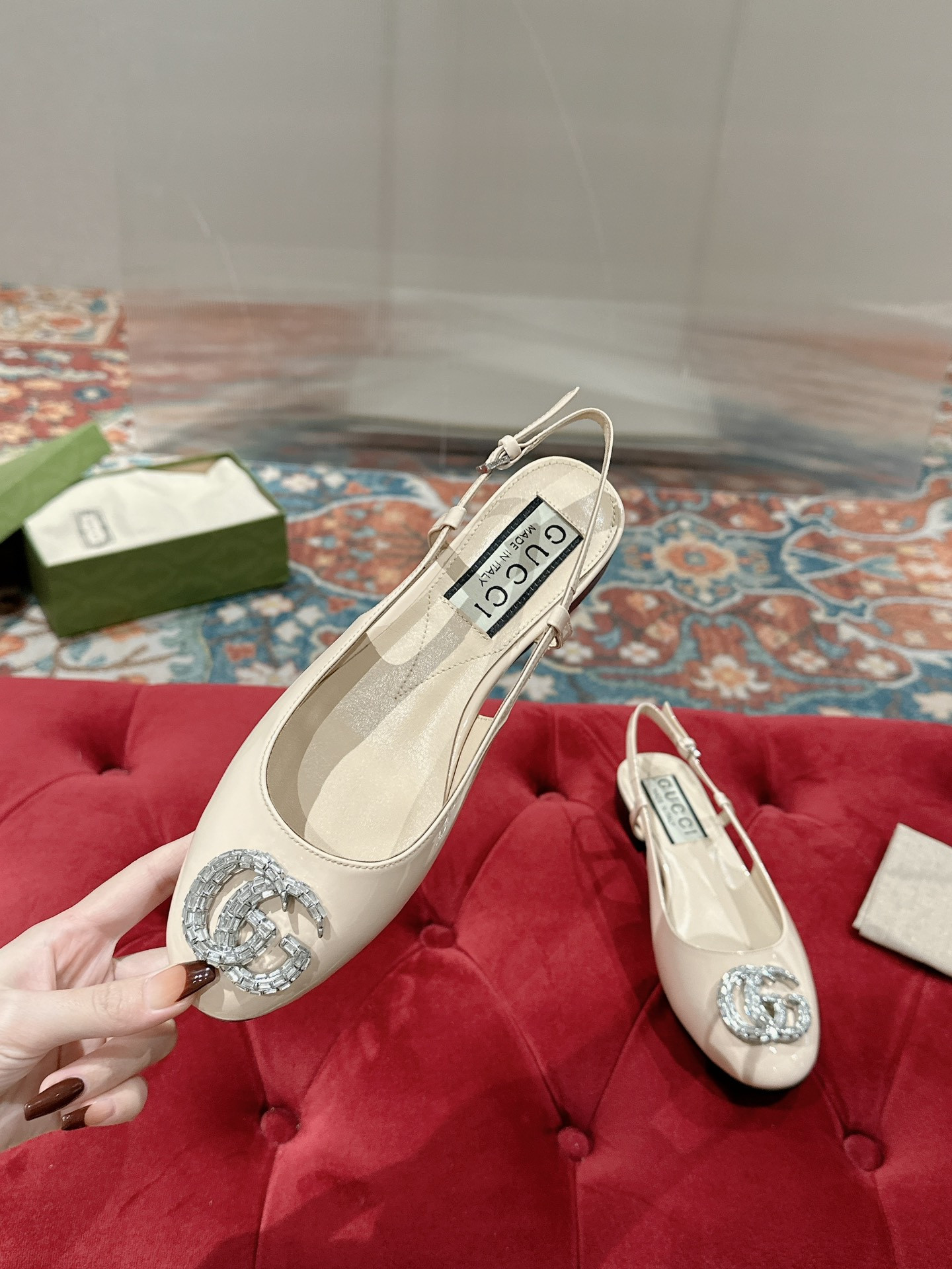 UA Gvc*1 BALLERINA WITH DOUBLE G