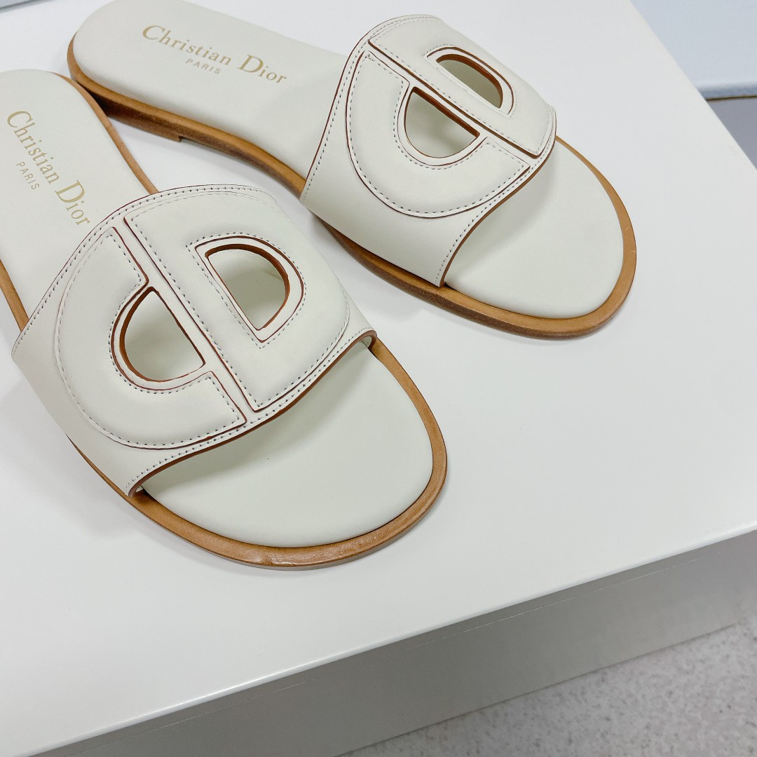 UA D10r D-Club Slide White