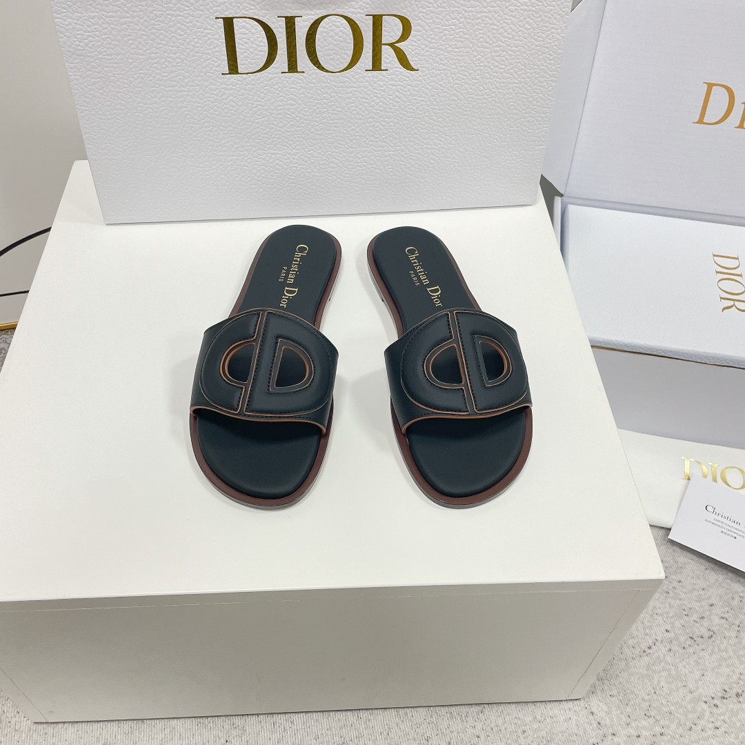 UA D10r D-Club Slide Black