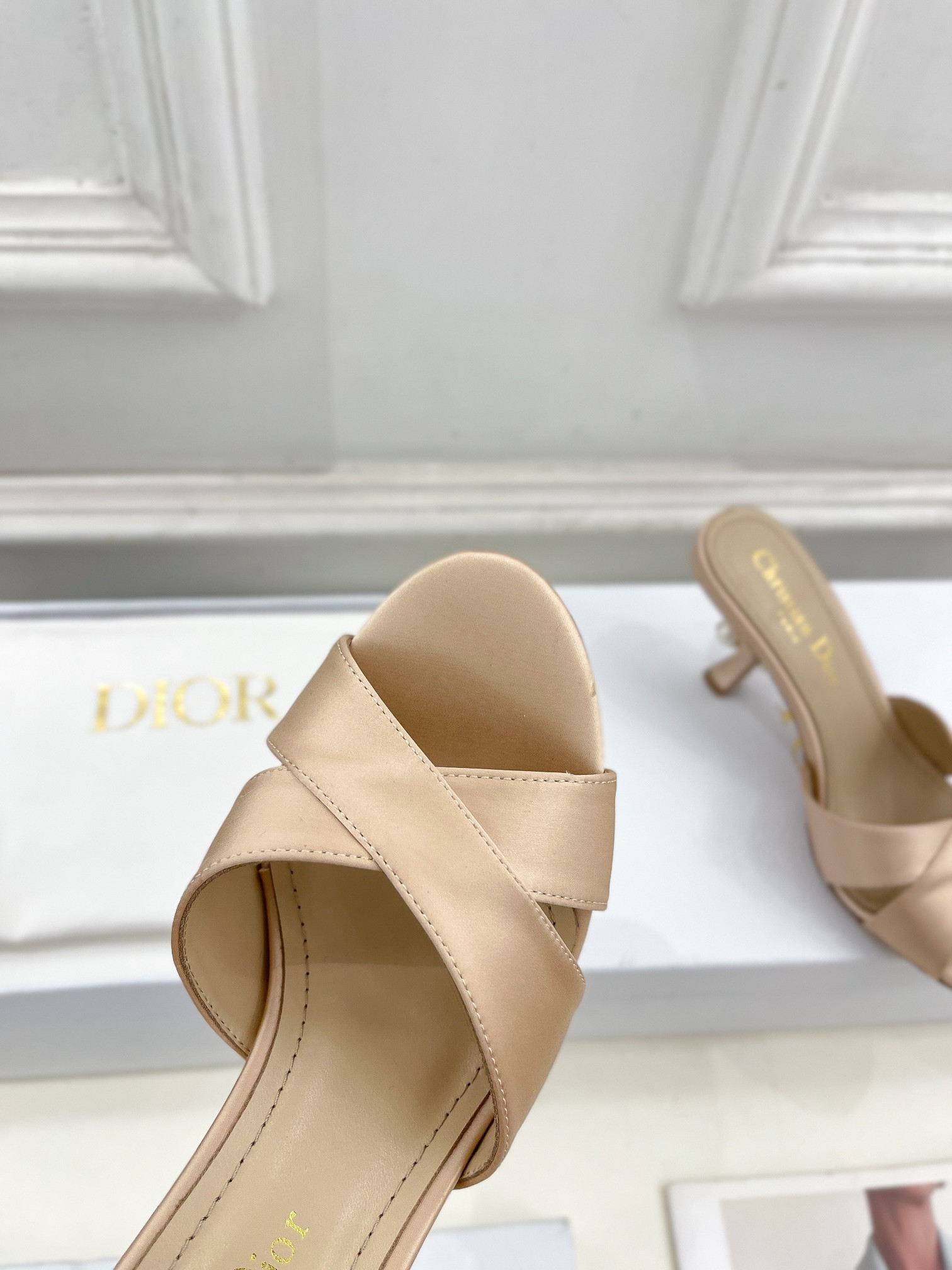 UA D10r Tribales Heeled Slide