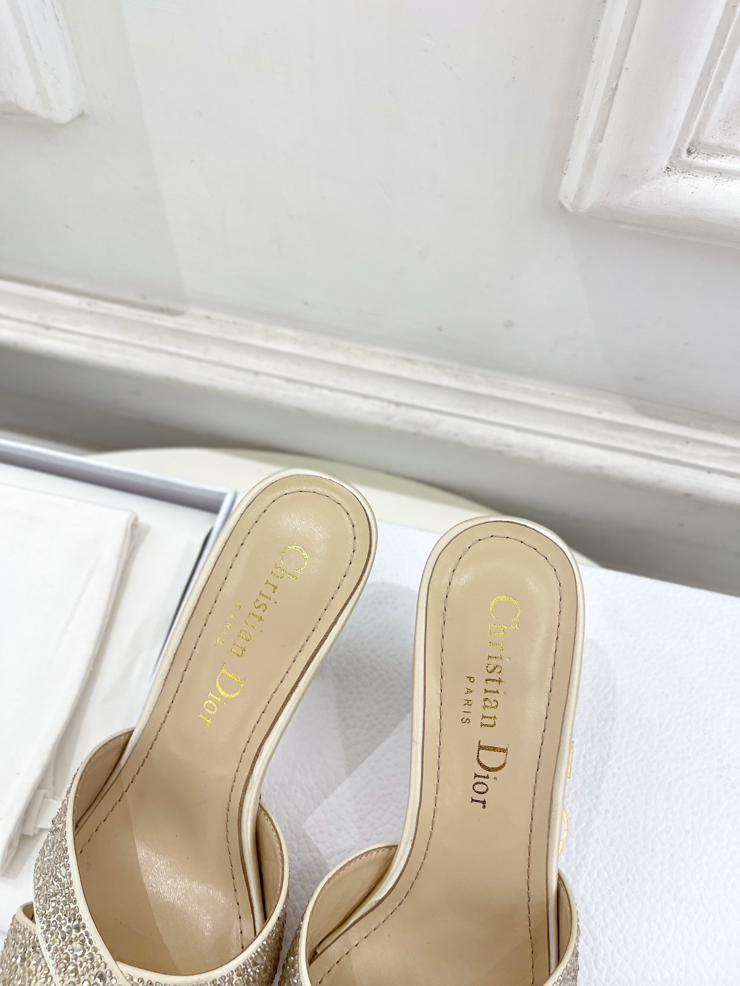 UA D10r Tribales Heeled Slide