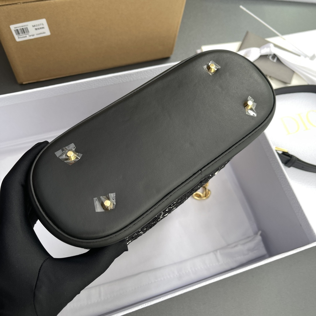 D10r Amber Black  24.5×25×11cm